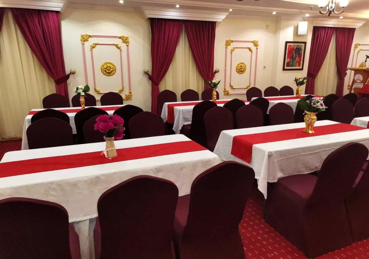 Majestic Hotel Doha Dış mekan fotoğraf