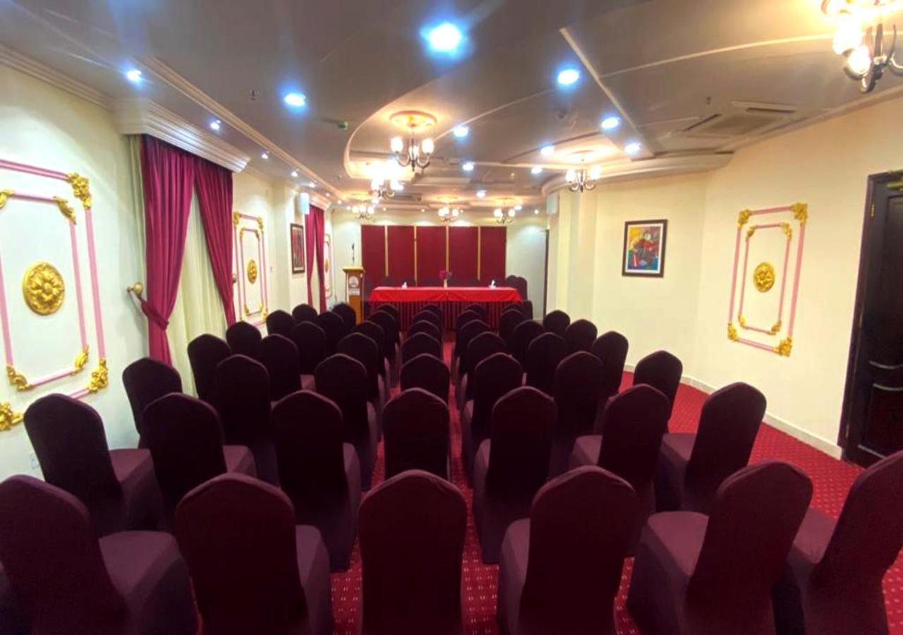 Majestic Hotel Doha Dış mekan fotoğraf